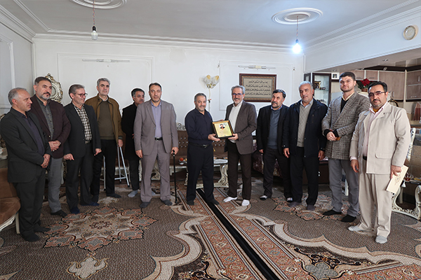 امدادگران جانباز و ایثارگر کمیته امداد استان اردبیل تجلیل شدند