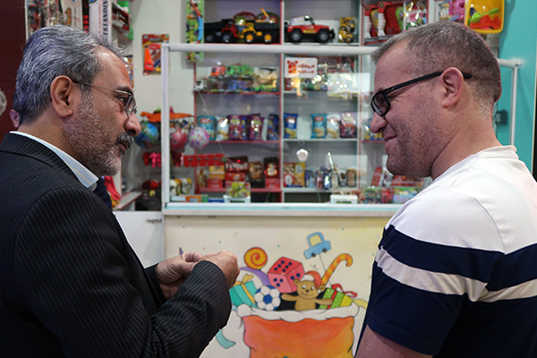«الماس شهر» نگینی بر قلب کودکان نیازمند